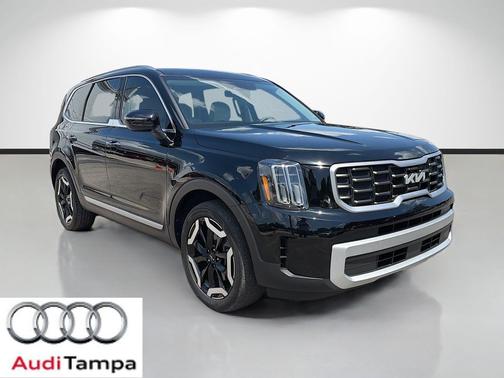 Ebony Black 2024 Kia Telluride S