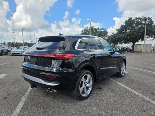 2025 Audi Q5 Prestige