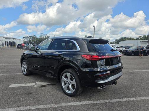2025 Audi Q5 Prestige