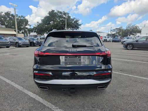 2025 Audi Q5 Prestige