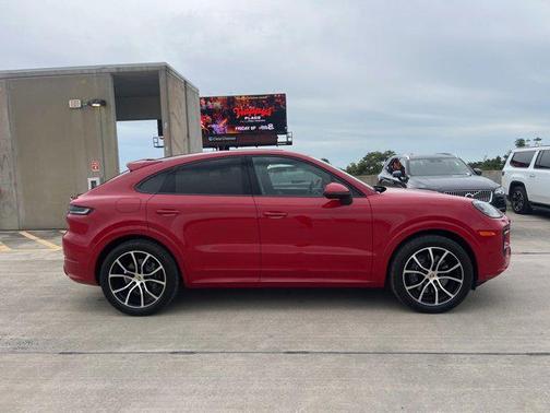 2024 Porsche Cayenne Cayenne