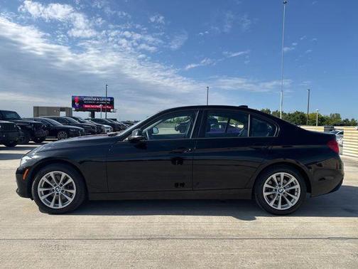 Jet Black 2018 BMW 320 i