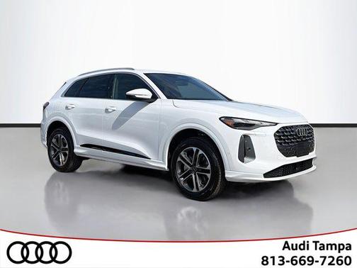 2025 Audi Q5 Premium TFSI quattro S tronic