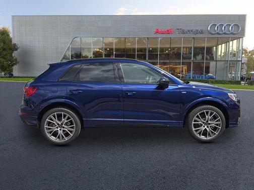 2025 Audi Q3 45 S line Premium Plus