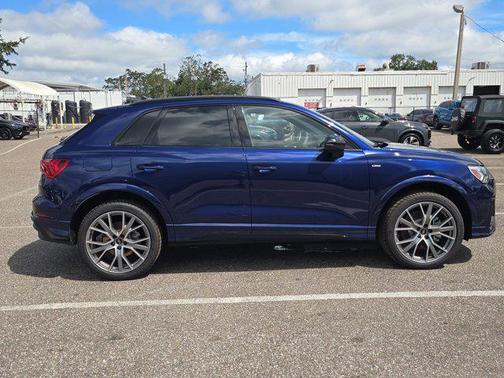 2025 Audi Q3 45 S line Premium Plus