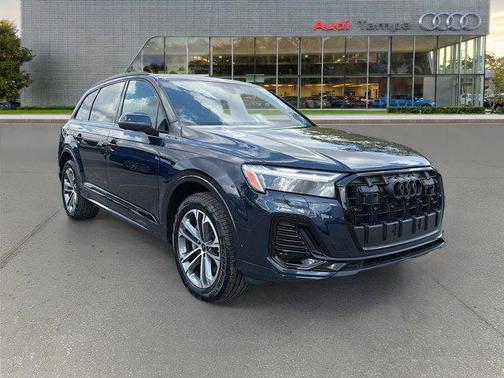 2026 Audi Q7 45 Premium