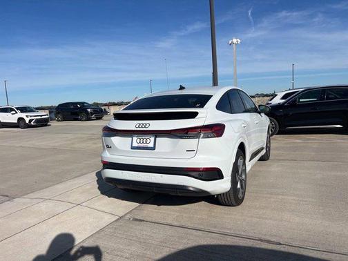 2024 Audi Q4 e-tron Premium Plus 50 quattro