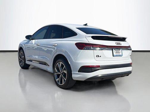 2024 Audi Q4 e-tron Premium Plus 50 quattro