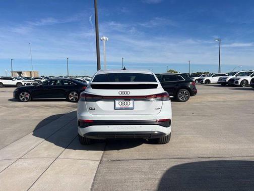 2024 Audi Q4 e-tron Premium Plus 50 quattro