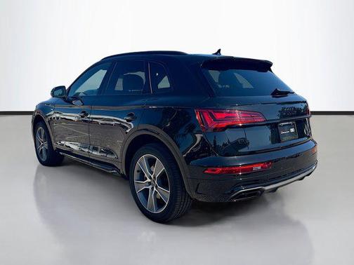 2025 Audi Q5 45 S line Premium