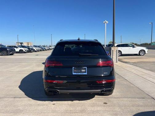 2025 Audi Q5 45 S line Premium