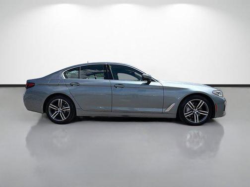 Bluestone Metallic 2021 BMW 530 530i