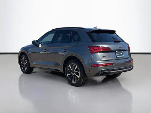 2024 Audi Q5 45 S line Premium