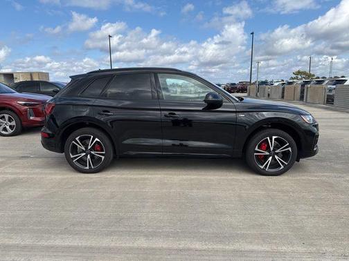 2025 Audi Q5 45 S line Premium Plus