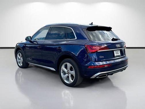 Blue Metallic 2023 Audi Q5 45 S line Premium Plus