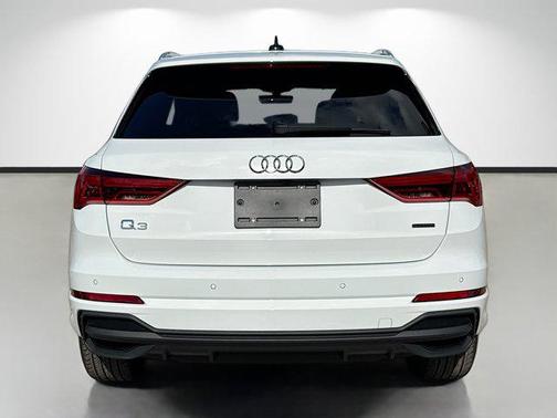 2025 Audi Q3 45 S line Premium Plus