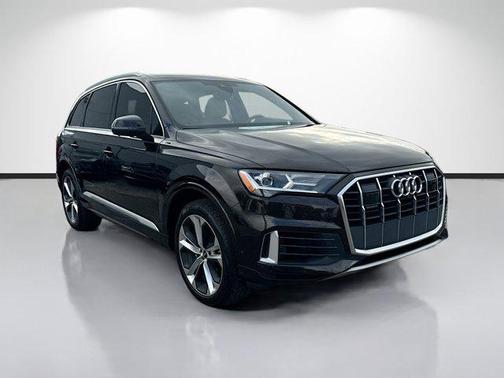 Tamarind Brown Metallic 2023 Audi Q7 55 Premium Plus