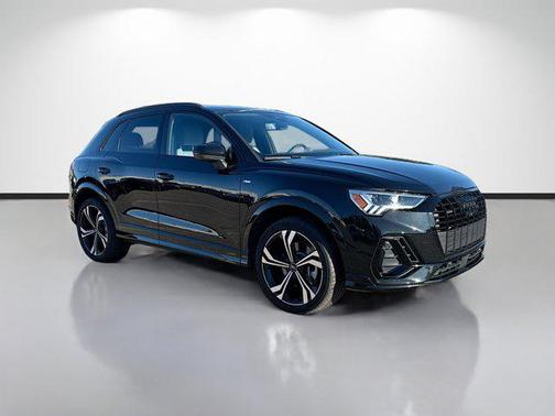 2024 Audi Q3 45 S line Premium Plus