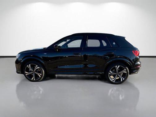 2024 Audi Q3 45 S line Premium Plus