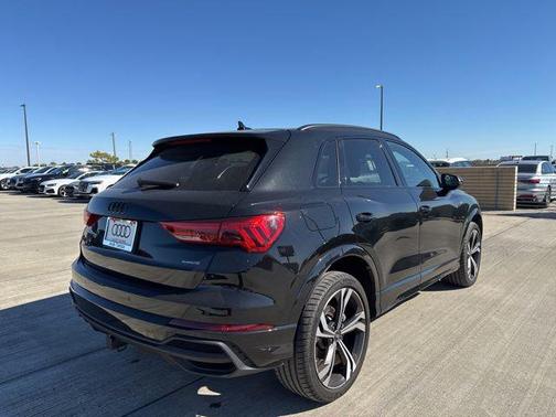 2024 Audi Q3 45 S line Premium Plus