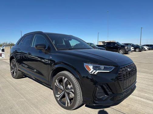 2024 Audi Q3 45 S line Premium Plus