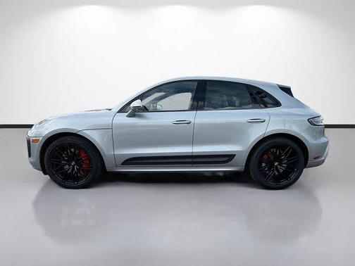 2024 Porsche Macan GTS