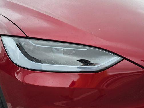 2023 Tesla Model X Standard Range