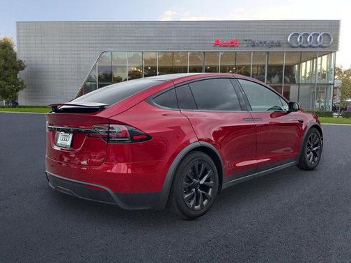 2023 Tesla Model X Standard Range