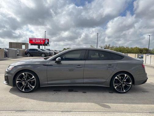 2023 Audi S5 Premium Plus TFSI quattro Tiptronic