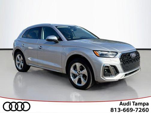 2023 Audi Q5 45 S line Prestige