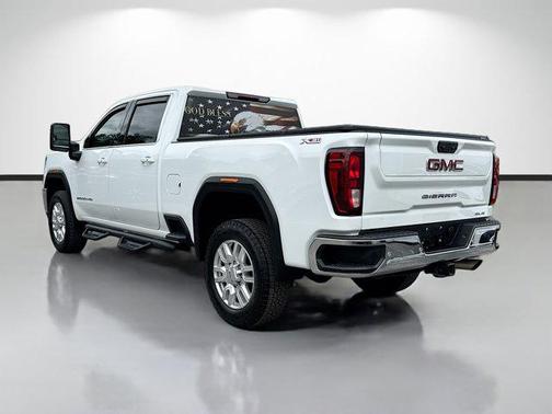 Summit White 2023 GMC Sierra 2500 SLE