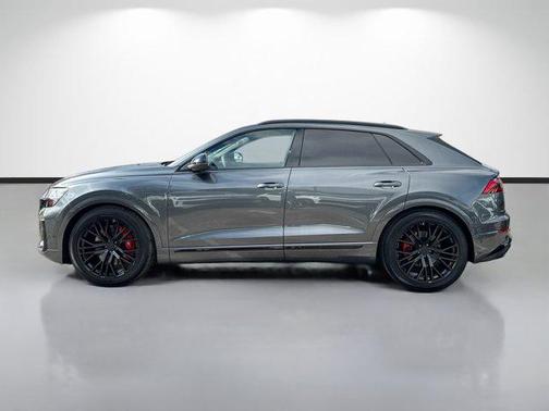2026 Audi SQ8 4.0T Premium Plus