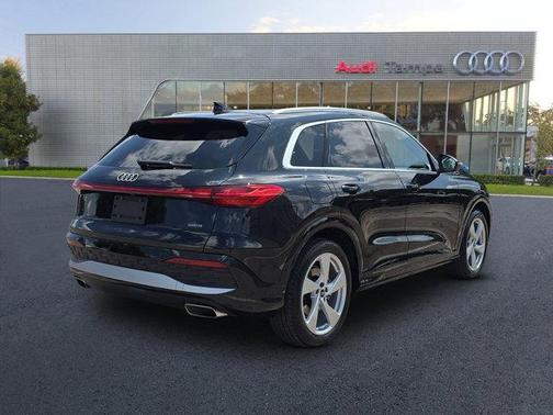 2025 Audi Q5 Prestige