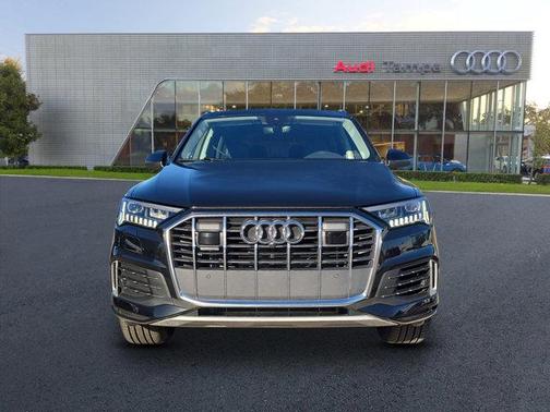 2024 Audi Q7 45 Premium Plus