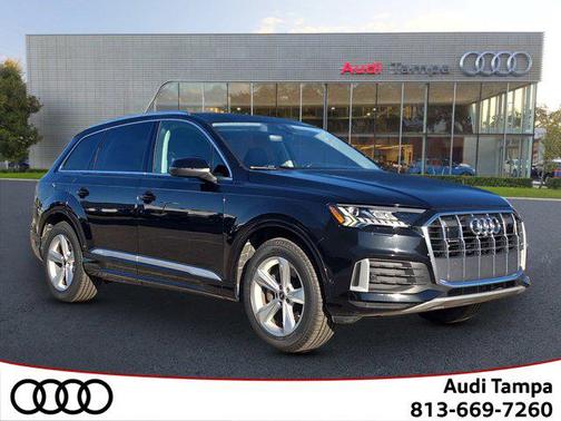 2024 Audi Q7 45 Premium Plus