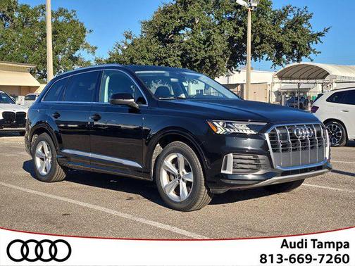 2024 Audi Q7 45 Premium Plus