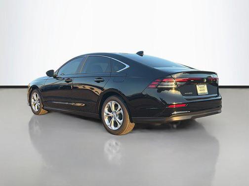 2025 Honda Accord LX 1.5T