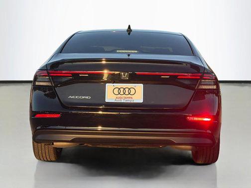 2025 Honda Accord LX 1.5T