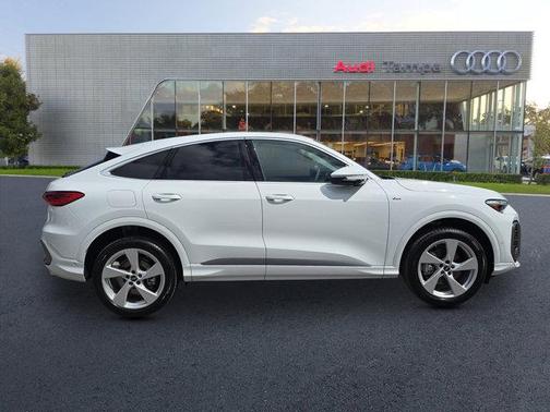 2025 Audi Q5 Sportback Premium Plus