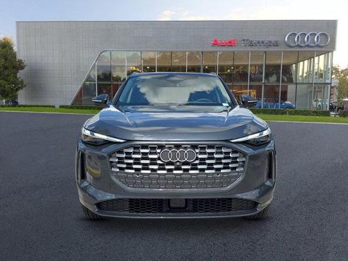 2025 Audi Q5 Premium