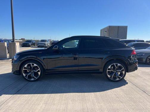 2023 Audi RS Q8 4.0T