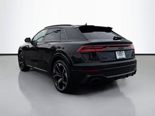 2023 Audi RS Q8 4.0T