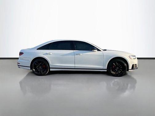 2021 Audi S8 4.0T