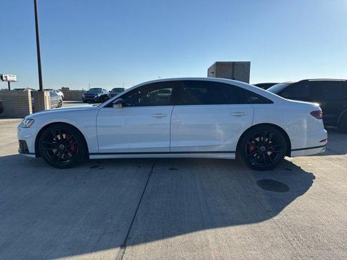 2021 Audi S8 4.0T