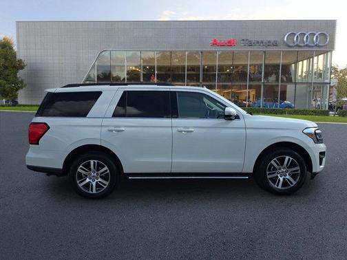 2023 Ford Expedition XLT