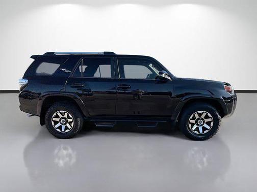 Midnight Black Metallic 2018 Toyota 4Runner TRD Off Road Premium
