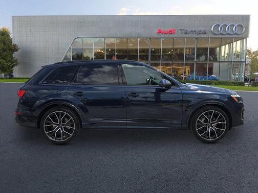 2025 Audi Q7 55 Prestige