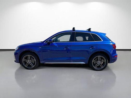 2022 Audi Q5 e 55 S line Prestige