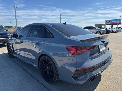 2024 Audi RS 3 TFSI quattro S tronic