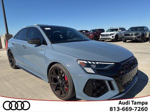 2024 Audi RS 3 TFSI quattro S tronic
